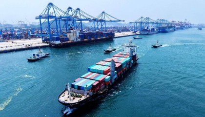 探索内生动力 解码经济活力｜上半年我国货物贸易进出口21.79万亿元 同比增长2.9%