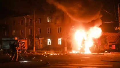 俄军导弹直击：英国特种部队遭重创！背后警告意味深长，北约援助能否力挽狂澜？