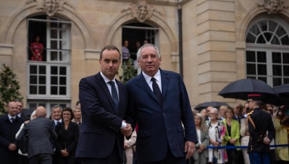 法国酝酿对富豪征收财富税