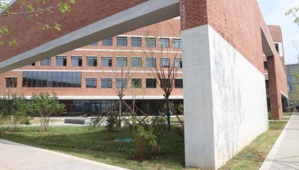 国内硕士申请制的学校