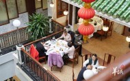 市民热议广州早茶立法:茶位点收?预制点算?技艺点传?|茶楼·城事开讲