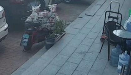 河北、河南、安徽等多地发生不明巨响，网友：我家阳台玻璃都震晃了