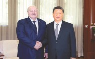 习近平会见白俄罗斯总统卢卡申科