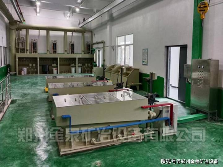 电解精炼铜阳极泥回收贵金属方法