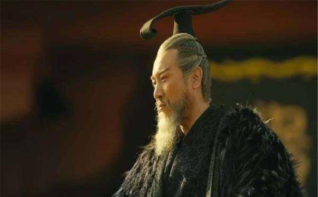 司马氏篡魏受人非议，为何许多人默认曹丕篡汉这一事实
