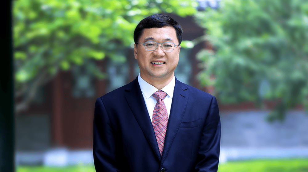 曾嵘出任清华大学常务副校长（正局级）