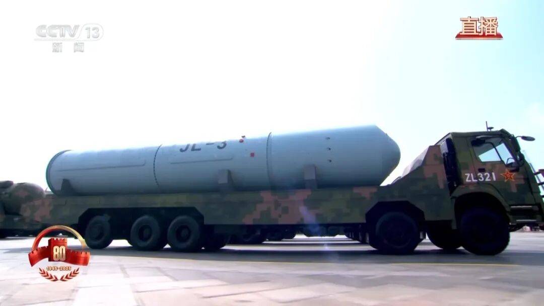 九三阅兵重磅武器汇总来了,完整视频+高清大图!中国军队装备已经Next Level,军迷变军盲