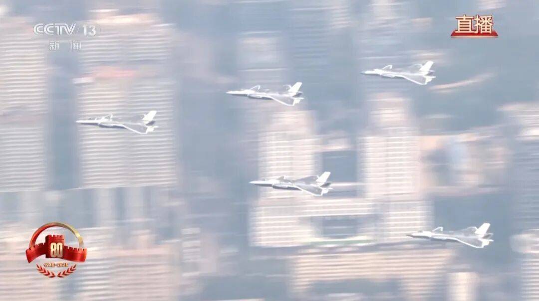九三阅兵重磅武器汇总来了,完整视频+高清大图!中国军队装备已经Next Level,军迷变军盲