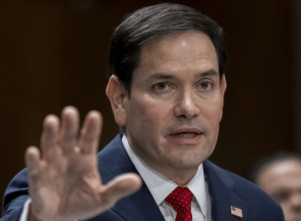 美国即将动武，欧盟举起反对大旗，美国国务卿鲁比奥却反讽：你们应该感谢美国才对