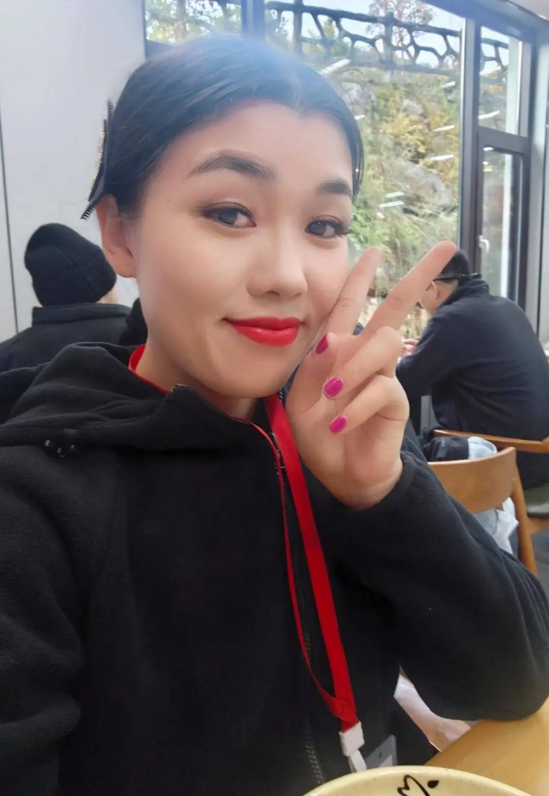 七星山荒野求生热门选手“冷美人”退赛：被紧急送医后诊断为营养不良，体检未通过